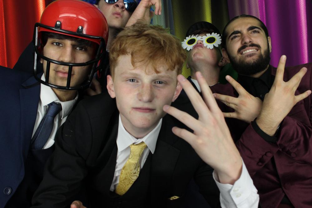 Christ School Prom | View more photos from the event at gallery.myphotoboothexperience.co.uk/u/MyPhotoBoothExperienceLtd/Christ-School-Prom